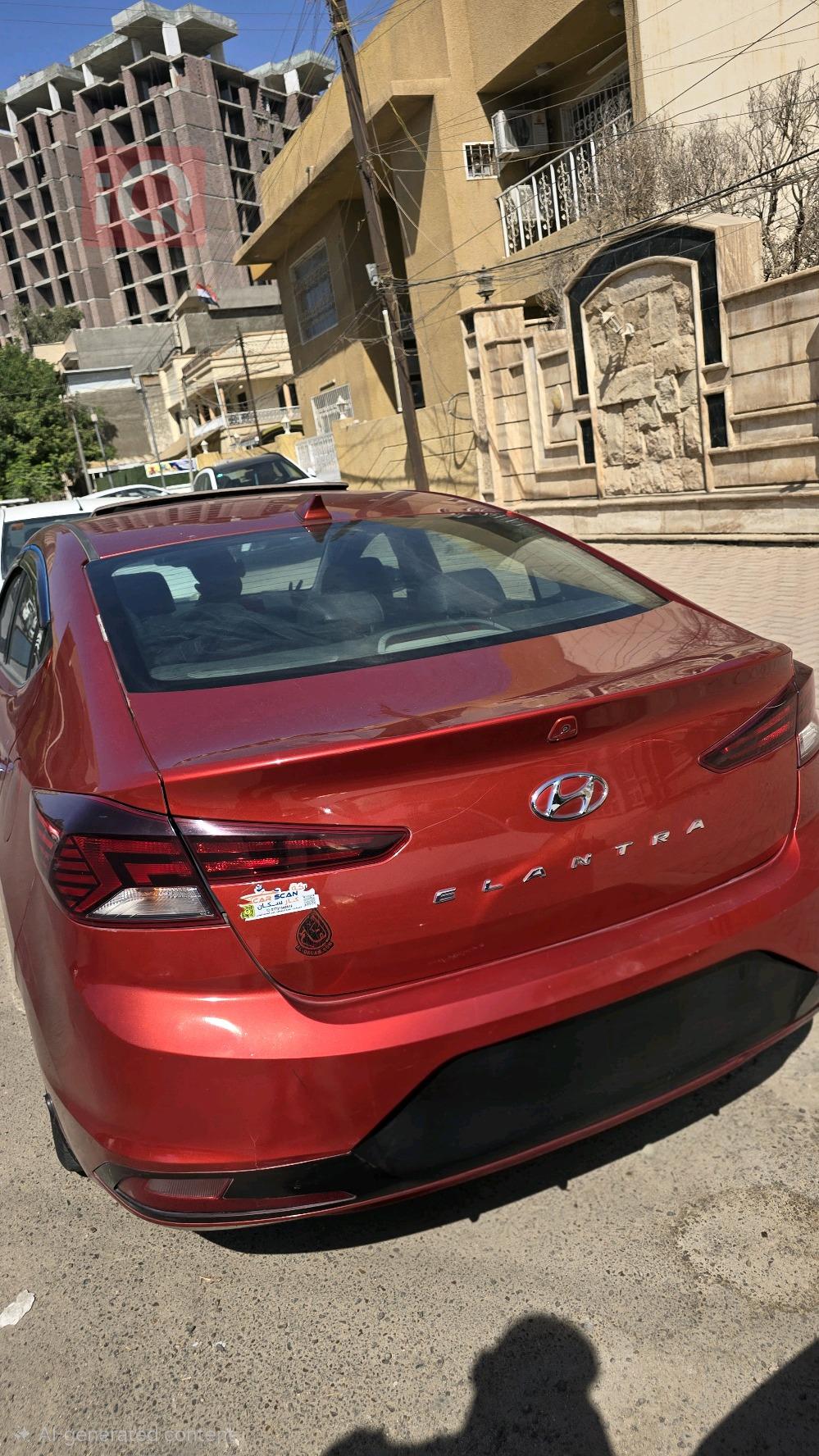 Hyundai Elantra